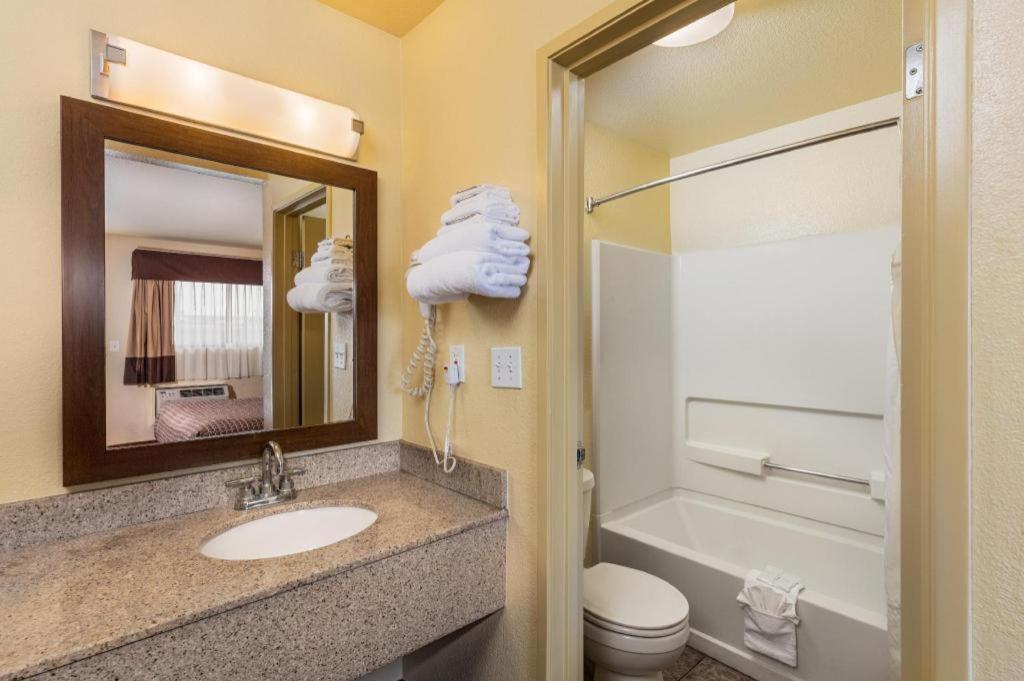 Lemon Heights Inn Tustin Zewnętrze zdjęcie