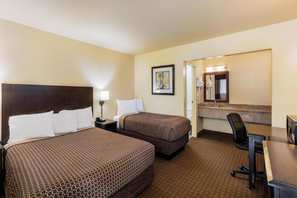Lemon Heights Inn Tustin Zewnętrze zdjęcie